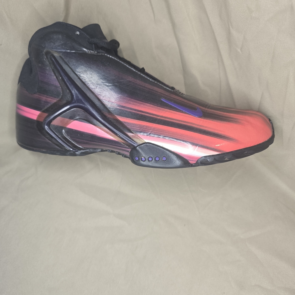 Nike Men's Zoom Juperflight Black and Red Athletic Shoes